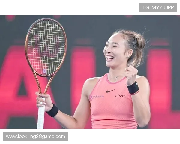 2026年网球赛季大回顾：新星崛起与经典对决让赛场热度再攀高峰